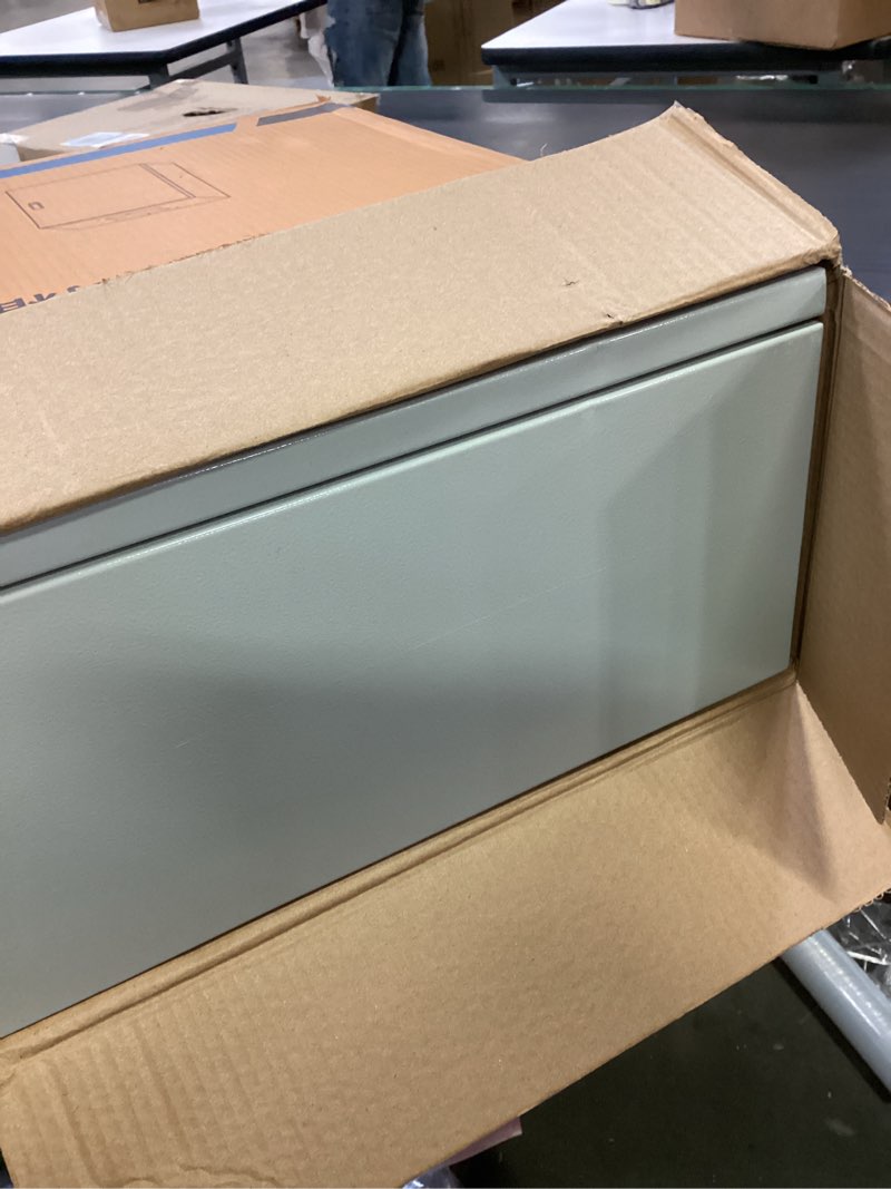Condition photo showing Good Condition for Outdoor Electrical Box 20 x 16x 8''D NEMA 4X Enclosure Steel Box, Waterproof & Dustproof Outdoor/Indoor Lockable Electrical Junction Box, with Mounting Plate 20 x 16 x 8''
