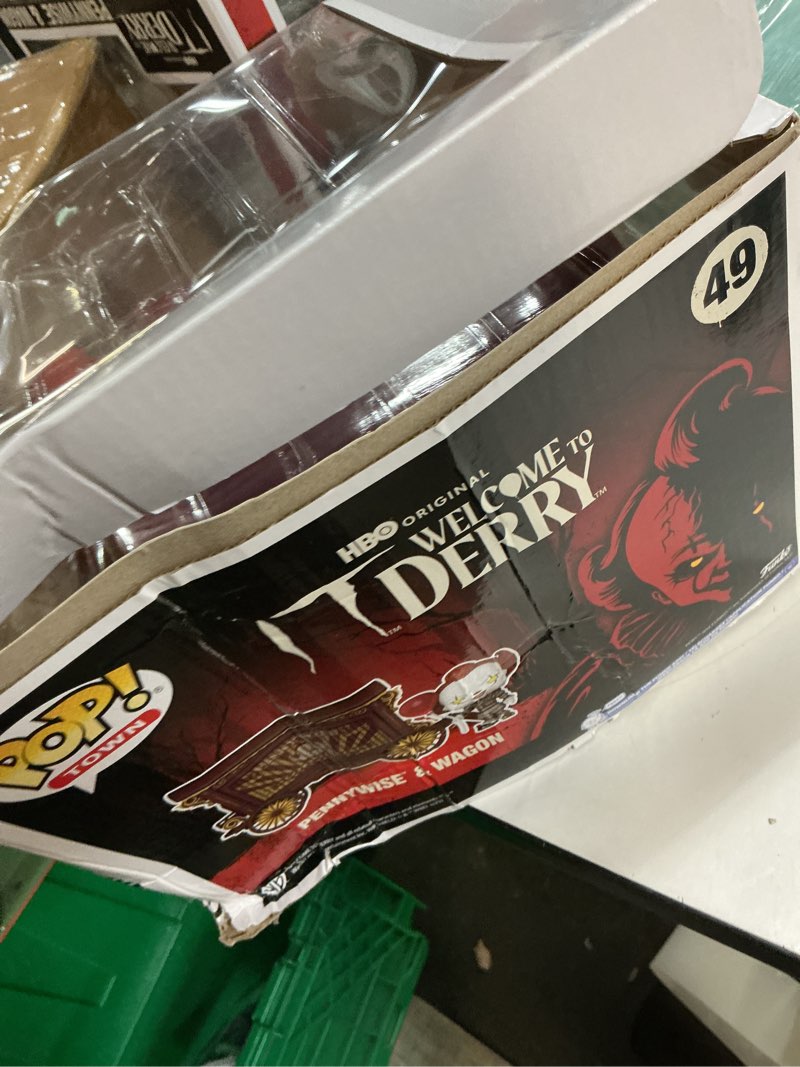 Condition photo showing Good Condition for Funko Pop! Town: Welcome to Derry - Pennywise & Wagon - IT - Collectable Vinyl Figure - Gift Idea - Official Merchandise - Toys for Kids & Adults - Horror Fans - Figure for Collectors and Display