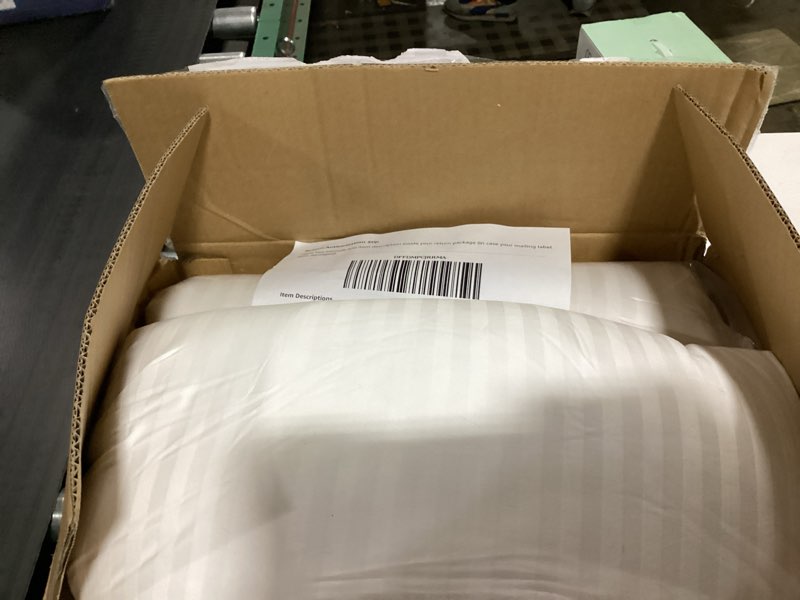 Condition photo showing Good Condition for Beckham Hotel Collection Bed Pillows Standard/Queen Size Set of 2 - Original Soft Down Alternative Pillow for Sleeping - Soft Support for Back, Stomach or Side Sleepers