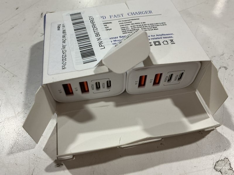 Condition photo showing Good Condition for usb c wall fast charger block, 40w 4-port type c charger fast charging blocks pd power charger adapter+qc 3.0 usb multiport charger brick for iphone 17/16/15/14/13/12 pro max, ipad, galaxy s25-2pack white