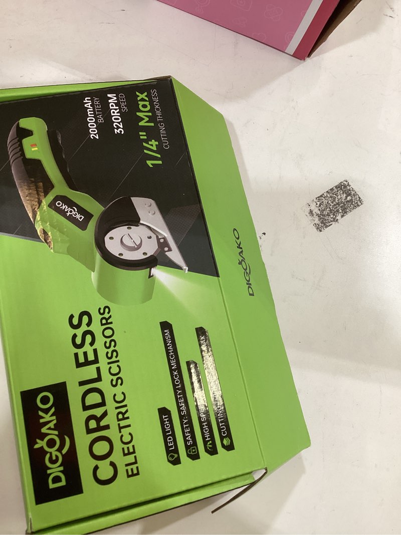 Condition photo showing Good Condition for Cardboard Cutter - Rechargeable Cordless Electric Scissors, 4V Duty Electric Box Cutter for Cardboard, Safety Lock & LED Light, Powerful Cutting for Carton Carpet Plastic Fabric Leather