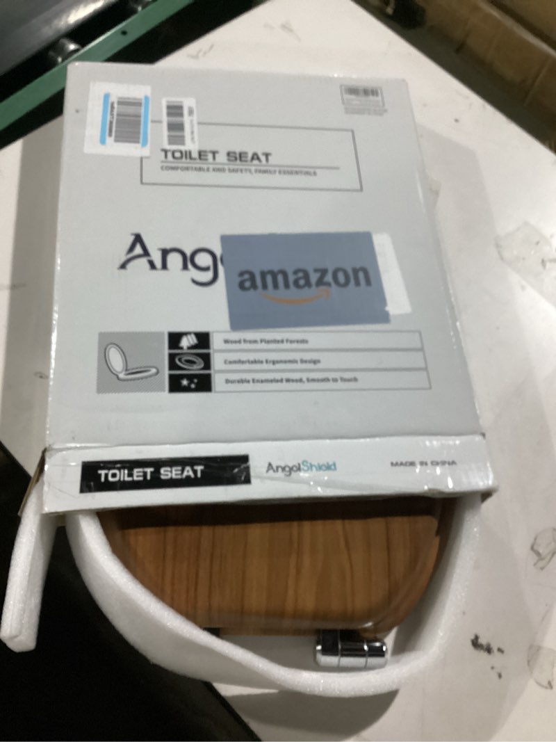 Condition photo showing Good Condition for round toilet seat molded wood toilet seat with quietly close and quick release hinges, easy to install also easy to clean by angol shiold (round, natural) round - metal hinge natural
