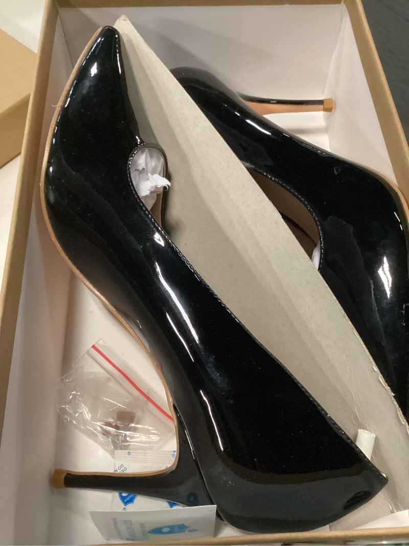 Condition photo showing Good Condition for elisabet tang 3 in classic pointy pull on heeled wedding pumps - comfortable stiletto closed toe dress heels for prom work 8 black patent