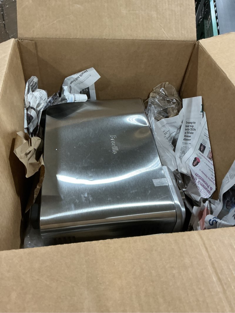 Breville BBM800XL Custom Loaf Bread Maker Machine, Brushed Stainless Steel