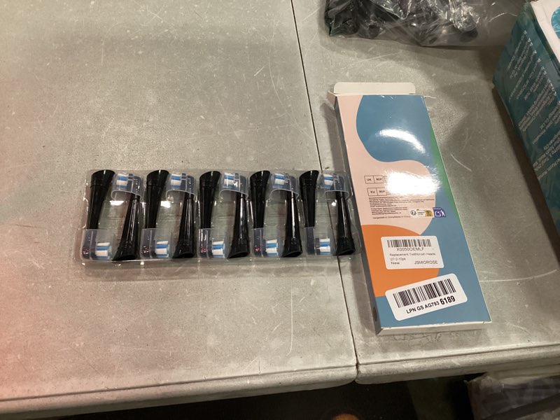 Condition photo showing Good Condition for 10 pcs io brush head compatible with oral b io 2/3/4/5/6/7/8/9/10 electric toothbrushes, replacement heads compatible with oral b io (black) black 10 count (pack of 1)