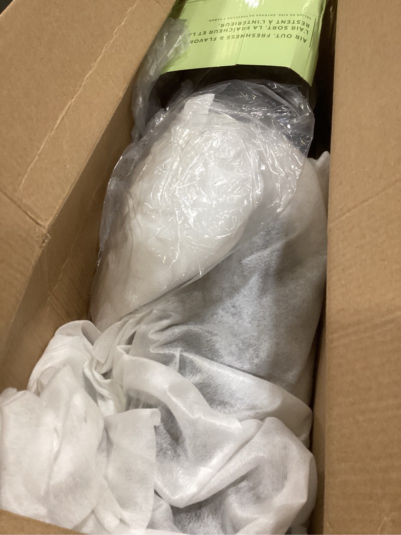 Condition photo showing As Is for FoodSaver Vacuum Sealer Machine, Automatic Bag Detection, Sous Vide Friendly, with sealer bags, roll, handheld vacuum sealer, black Vacuum Sealer + Accessories