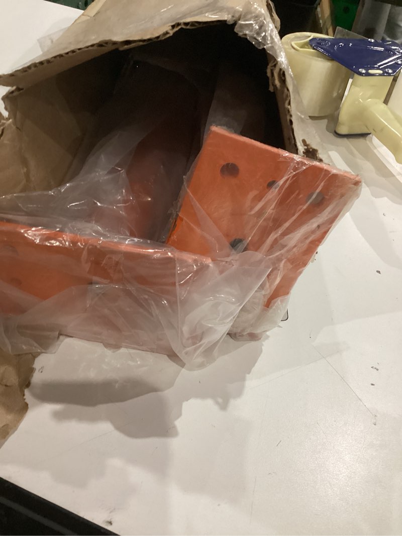 Condition photo showing Good Condition for house floor jacks, 19"-38" heavy duty screw house jack, basement floor jacks post pole house jacks for lifting & leveling, telescoping support jacks for beam repair and crawl space shoring 19“-38“(2pc) orange