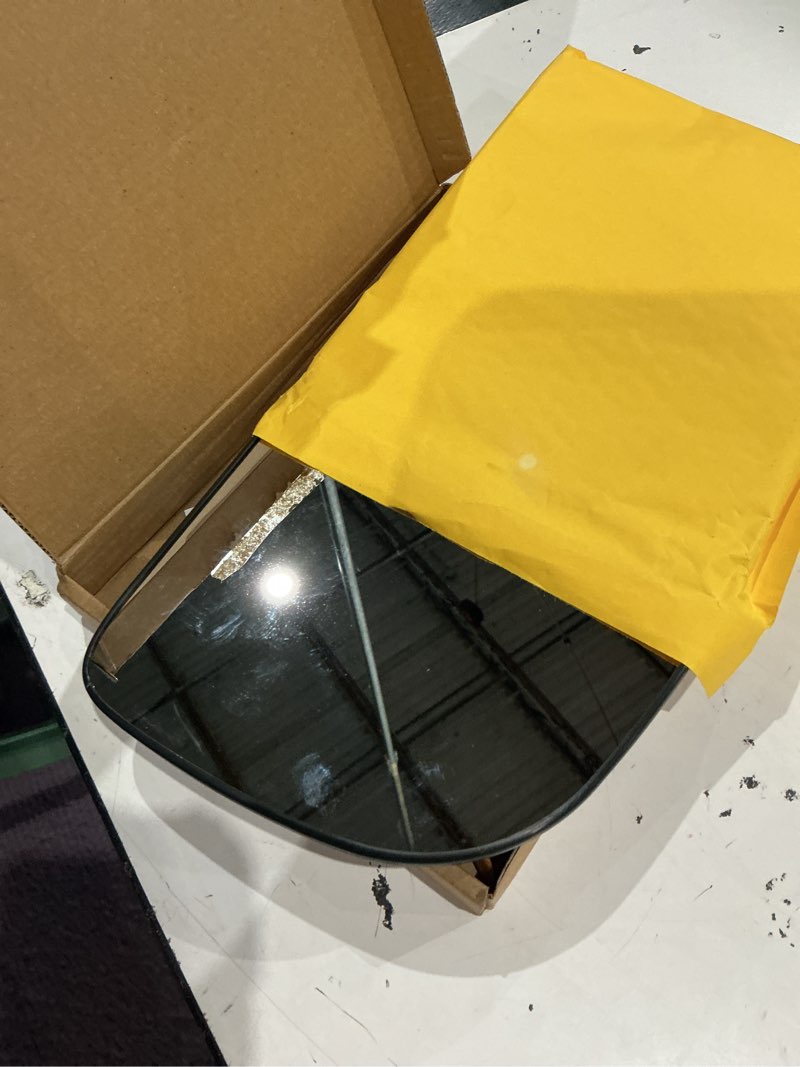Condition photo showing Good Condition for driver side mirror replacement for 2002-2014 ford e150 e250 e350 e450, 1999-2007 ford f250 f350 f450 f550, 2000-2005 ford excursion - towing mirror glass, left rear view mirror with heated driver side (left)