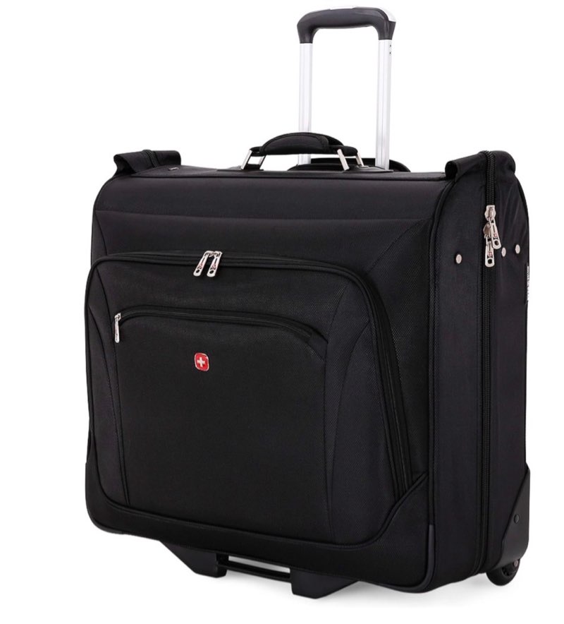 Garment luggage 