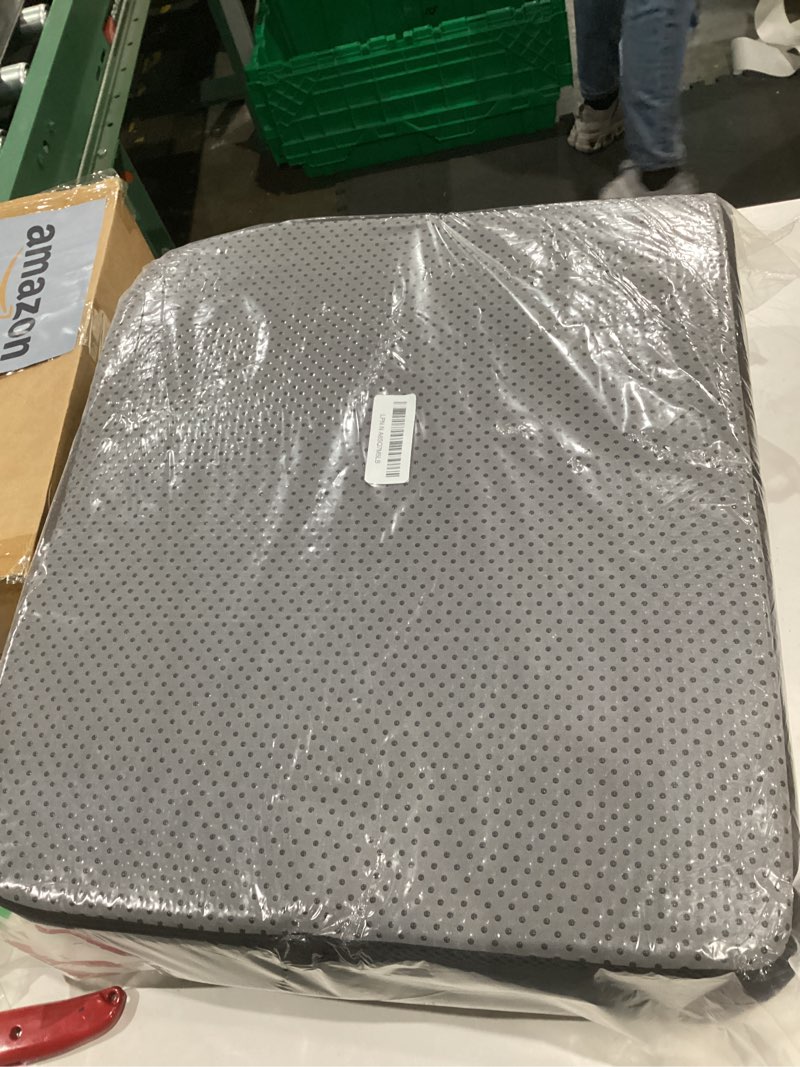 Condition photo showing Good Condition for mabozoo extra thick chair cushions,office chair booster seat cushion to raise seat height for pain relief,18 x 16 x 6 inch non slip memory foam thick cushion with carry handle?black? black 18*16*6