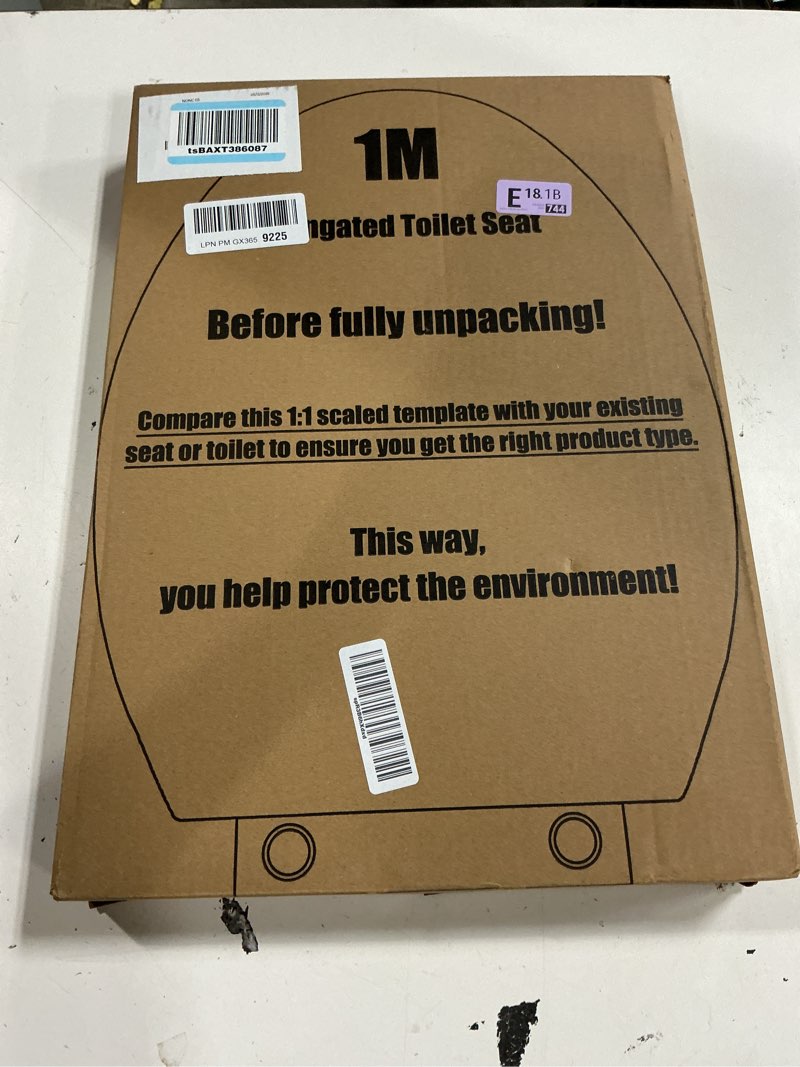 Condition photo showing New/Like New for 1m family toilet seat, patented slow close & quick releasing technology, anti-wiggling, easy to install and clean, standard elongated with toddler seat built in (1 piece) 1 elongated with toddler seat built in