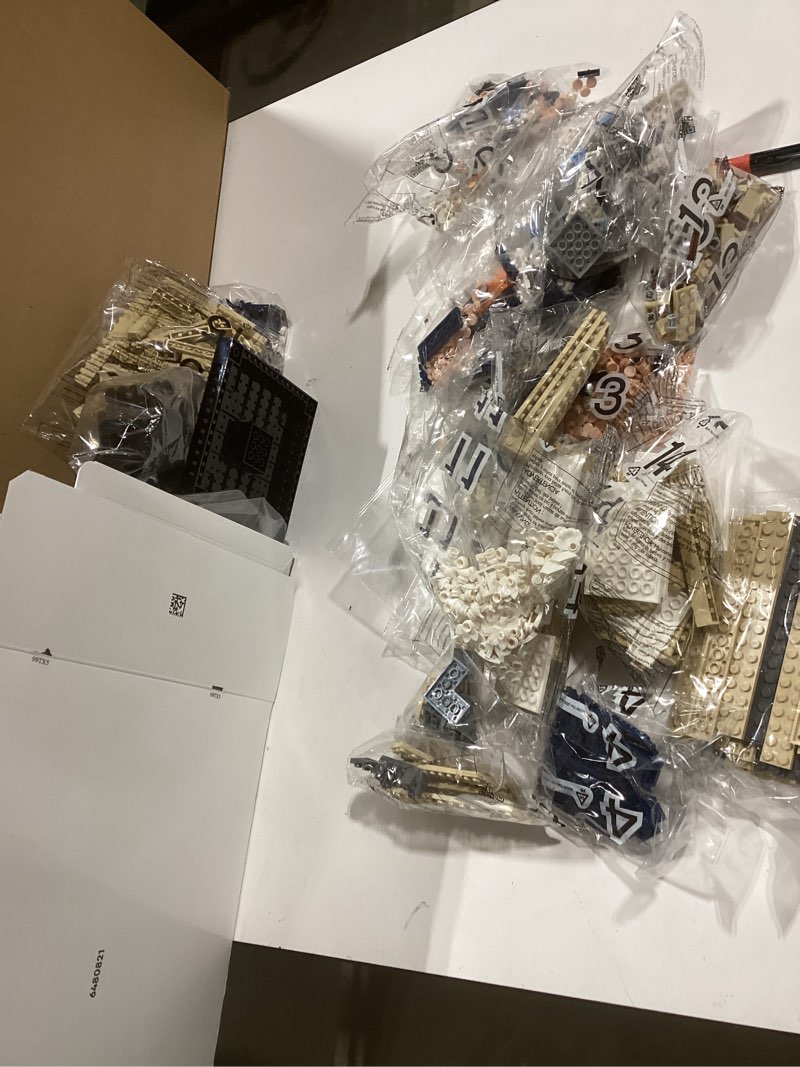Condition photo showing New/Like New for LEGO Art Hokusai The Great Wave Framed Japanese Wall Art Building Set - Unique Wall Decor for Home, Room, or Office - Fun Activity for Adults, Ages 18+ - Gift for Men and Women - 31208 multi-color