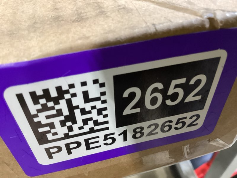 https://lotting-media.assets.bidfta.com/lotting_9e4014c9-4250-4ff6-96b4-d81442580d35