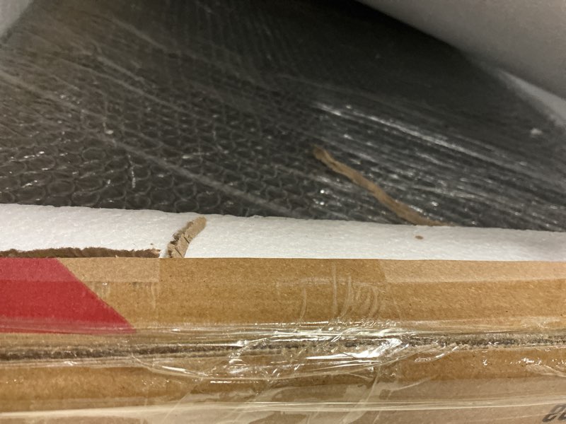 Condition photo showing Good Condition for Pregaspor Mirror on Mirror Wall Mirror for Bathroom, 16" x 24" Rectangular Frameless Bathroom Vanity Mirrors for Wall, Polished Beveled Edge Mirrors for Washroom Rectangle - 16" x 24"