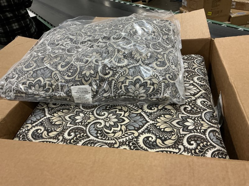 Condition photo showing Good Condition for arden outdoor deep seat cushion set, 24 in x 24 in, weather-proof, rain-proof, fade resistant patio cushion for chair, sofa, and couch black aurora damask polyfill black aurora damask 24" x 24"