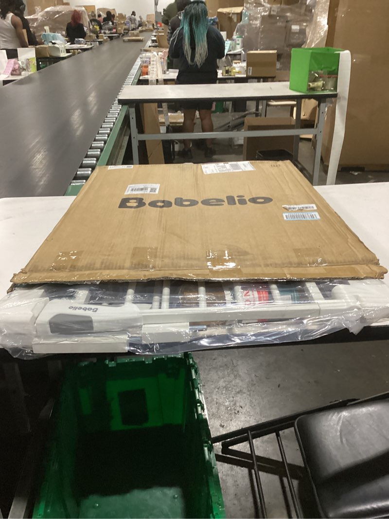 Condition photo showing New/Like New for babelio safety gate door fits for stairs, narrow and wide doorways with auto close, easy install, no drilling, pressure mounted for baby, child, pets, dog/puppy, 26''-40'', white white 30"tall 26"-40" wide