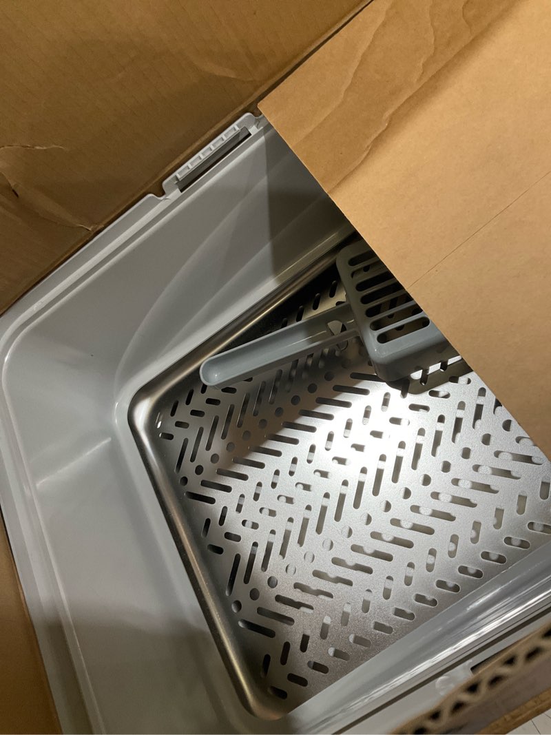 Condition photo showing Good Condition for stainless steel sifting litter box for pine pellets, sifting cat litter box with sifter, high side for small cats, anti-leakage, odor control, includes scooper, 17.7" x 13.8" x 11" ?s?17.7" x 13.8" x 11"