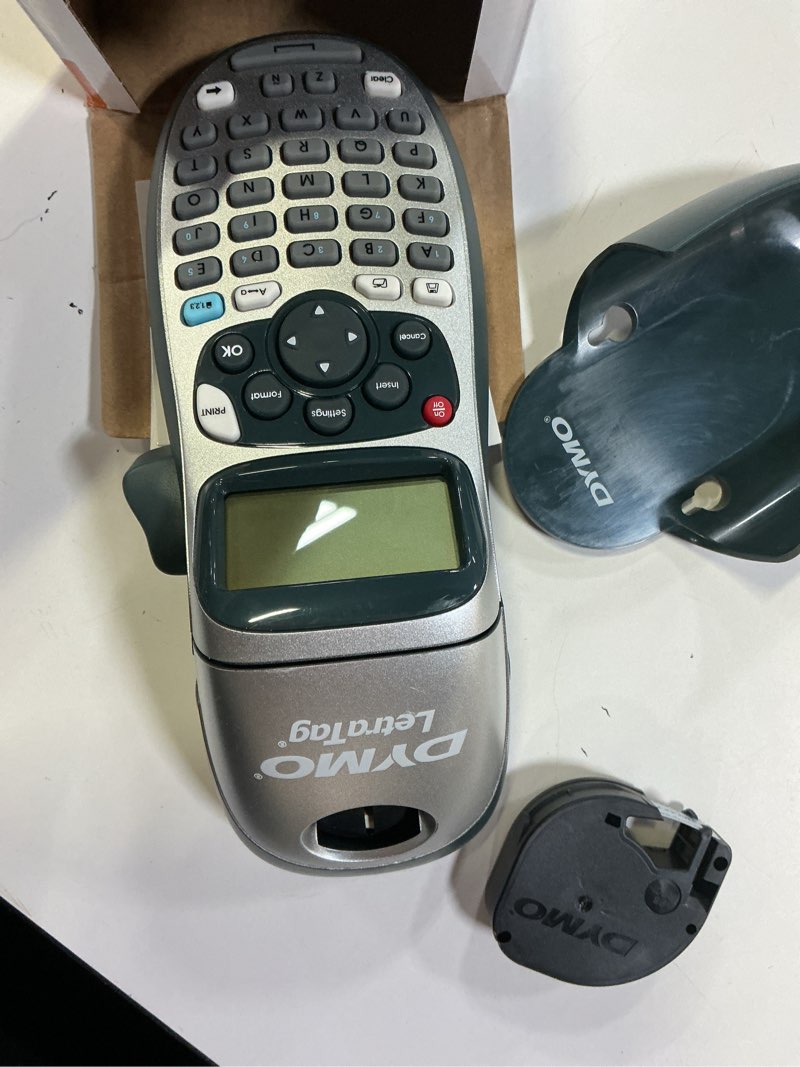 Condition photo showing Good Condition for dymo 2174535 letratag 100h label maker with 2 lines
