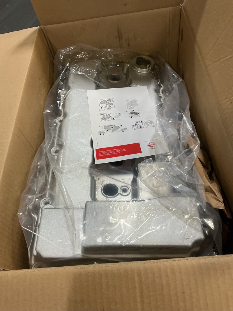Condition photo showing As Is for 03H103429L 03H103429H Aluminum Valve Cover Assembly Replacement for VW Touareg Passat CC Audi Q7 3.6L 2007-2018