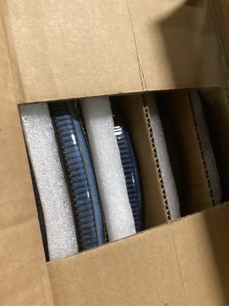 Condition photo showing Good Condition for famiware Star Dinnerware Sets, Plates and Bowls Set for 4, 12 Pieces Ribbed Dishes - Chip and Scratch Resistant, Microwave and Dishwasher Safe Tableware, Nebulas Blue Nebulas Blue 4-Set(12pcs)