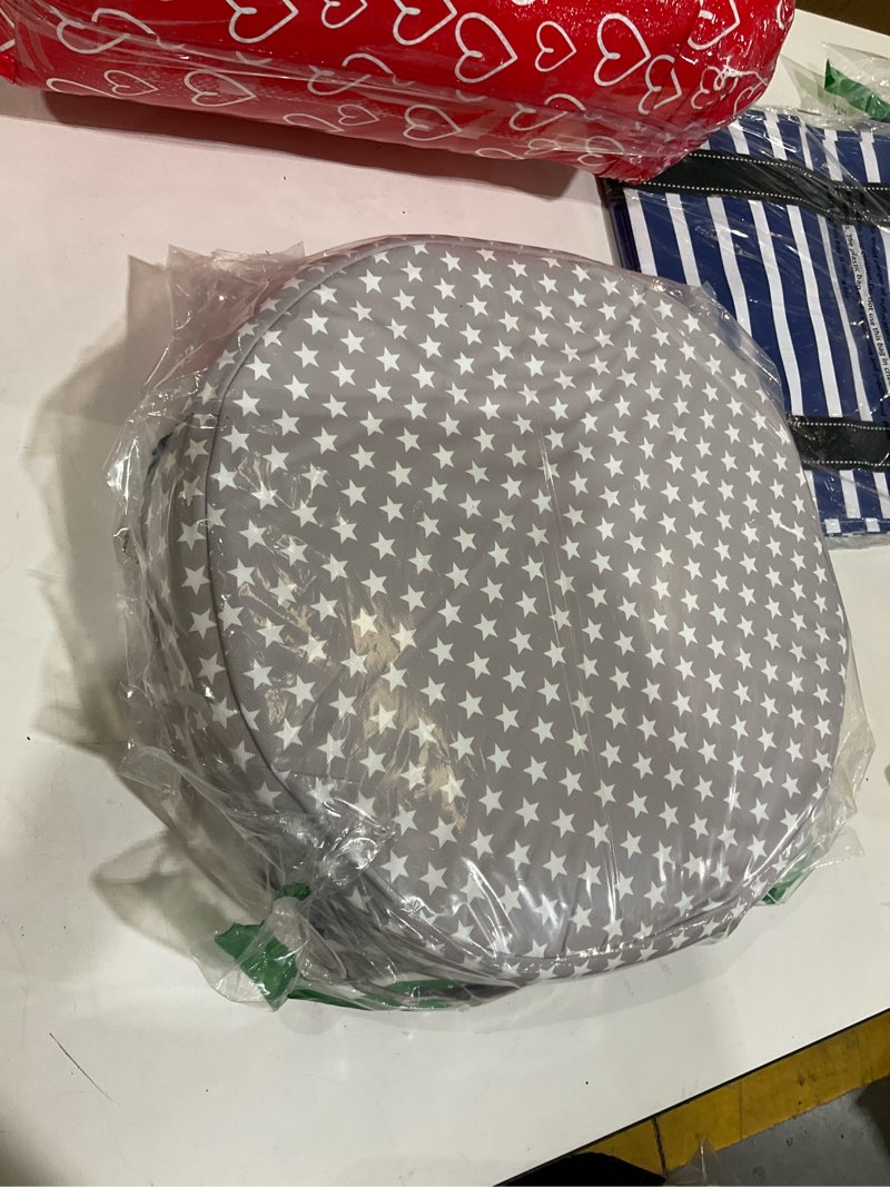 Condition photo showing Good Condition for Zicac Kids' Anti-slip Chair Booster Seat-High Chair Pad Heightening Dismountable Round Cushion gray