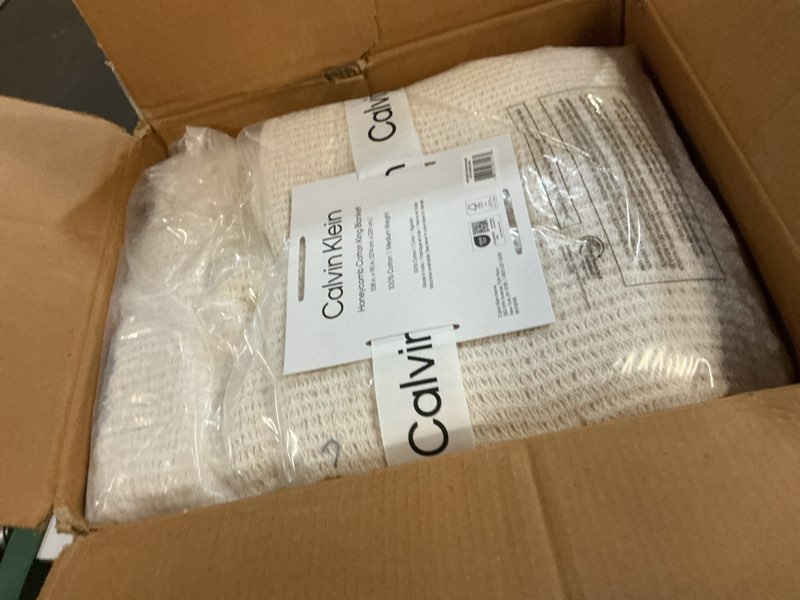 Condition photo showing New/Like New for Calvin Klein - King Blanket, Soft Cotton Home Decor, Honeycomb Weave Bedding (Honeycomb Cotton Off White, King) King Honeycomb Cotton Off White
