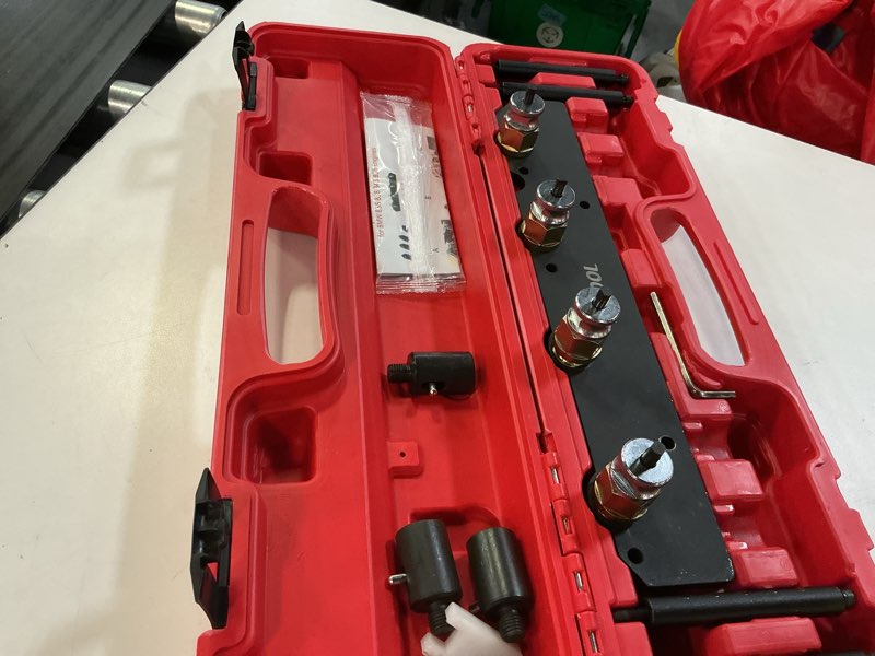 Condition photo showing Good Condition for fuel injector removal install tool for bmw mini b38 b48 58f20 f21 f45 f46 engine