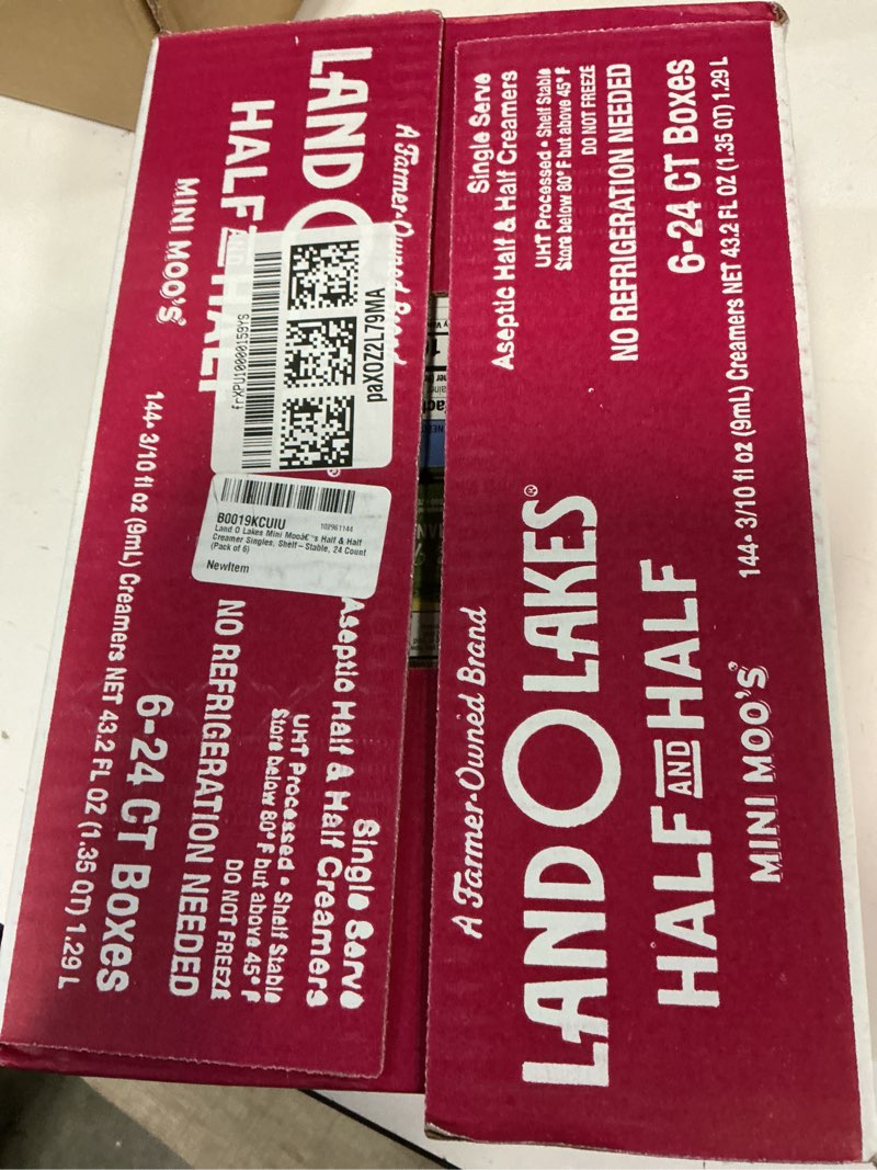Condition photo showing New/Like New for (Best used by 11 April 2026) Land O Lakes Mini Moo’s Half & Half Creamer Singles, Shelf-Stable, 24 Count (Pack of 6)