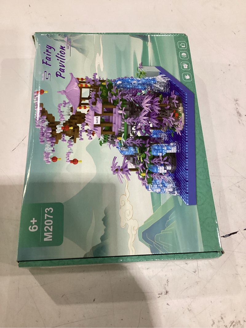 Condition photo showing Good Condition for peach blossom pond japanese architecture building blocks set for adults and kids, micro mini bricks cherry blossom tree house building kit 2500+pcs green zsxzgwz