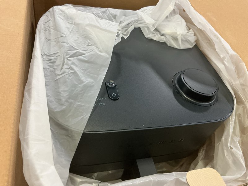 Condition photo showing Good Condition for Chefman Crispinator Air Fryer 6-in-1 with 8 Qt capacity, 450°F Max Temp with TurboFry Pro Technology for Fast and Even Results, Viewing Window, Nonstick Ceramic Basket 8 Quart Midnight