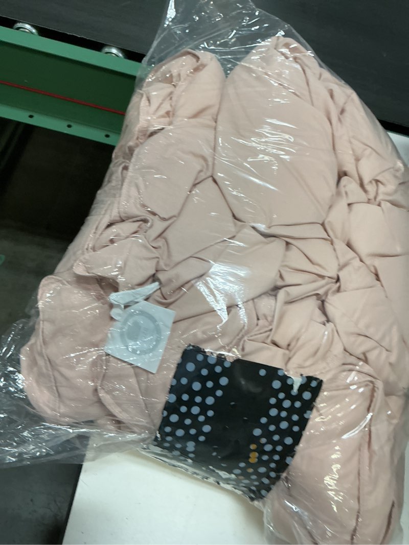 Condition photo showing Good Condition for zzlamb toddler comforter baby down blanket, lightweight & breathable small crib quilt all season duvet insert, soft noiseless shell down proof machine washable, cherry pink 45x60in