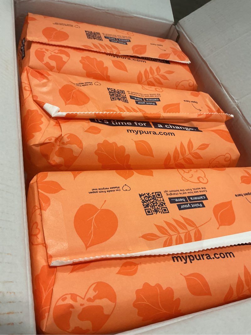 Condition photo showing Good Condition for pura sensitive skin baby diapers | size 4 (18-31 lbs) | hypoallergenic, totally chlorine free, fragrance free, up to 12-hour leak protection | 6 packs of 22 (132 diapers)