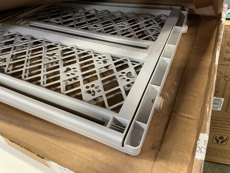 Condition photo showing Good Condition for mypet north states paws portable pet gate: 26-40" wide. pressure mount. no tools needed. made in usa. dog gate 23" tall, expandable, durable dog gates for doorways, light gray