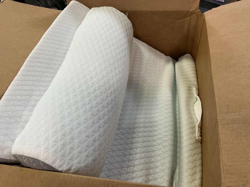 Condition photo showing Good Condition for 3pcs wedge pillow set for after surgery, adjustable 9&12 inch bed wedge pillow for sleeping, incline pillow wedge for headboard, post surgery, acid reflux, neck&back support, white/grey white/grey adjustable 9&12 inch + 1 head pillow