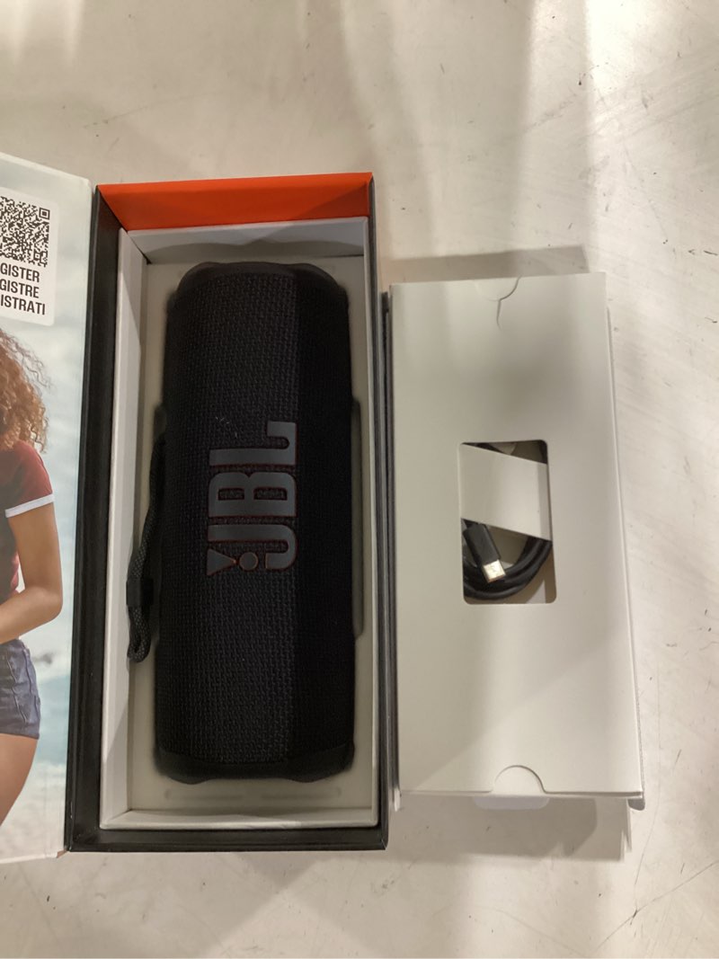 Condition photo showing Good Condition for jbl flip 6 - portable waterproof speaker - black