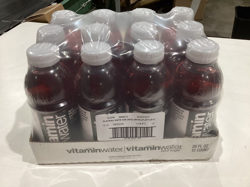 Condition photo showing New/Like New for vitaminwater XXX Açai Blueberry Pomegranate Nutrient Enhanced Flavored Water Beverage, 20 fl oz Bottles, 12 Pack XXX Açai Blueberry Pomegranate 20 fl oz (Pack of 12)