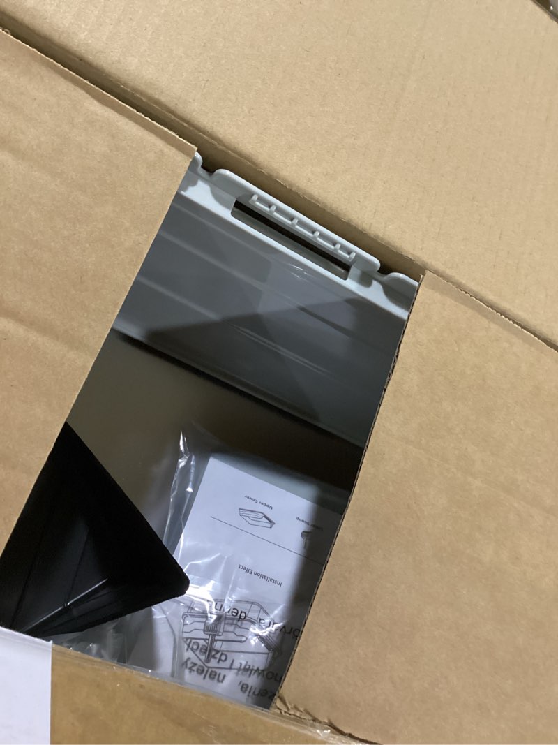 Condition photo showing Good Condition for stainless steel cat litter box, odor free metal litter box with high sides lid, open top low entry litter pan include scoop easy cleaning anti-scratch kitty cat box anti-urine leakage, non-sticky, m medium light grey(17.5 in)