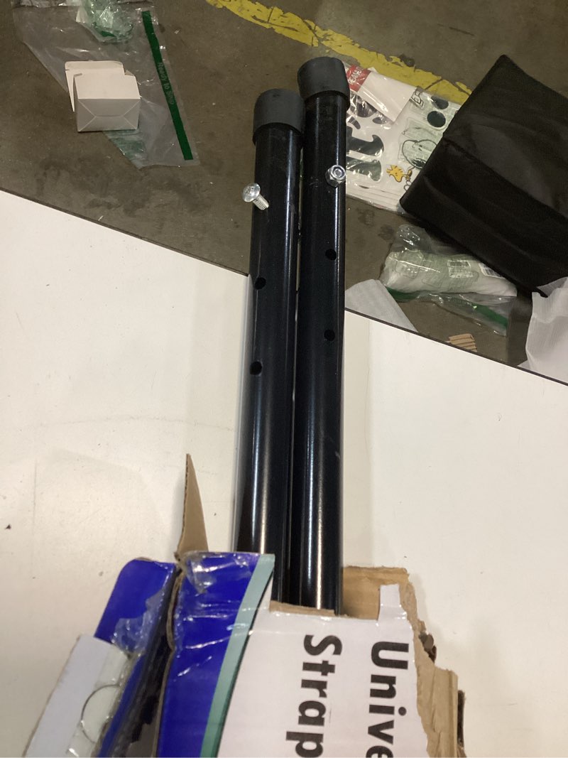 Condition photo showing As Is for seah hardware universal roof rack cross-bars 2 pc.