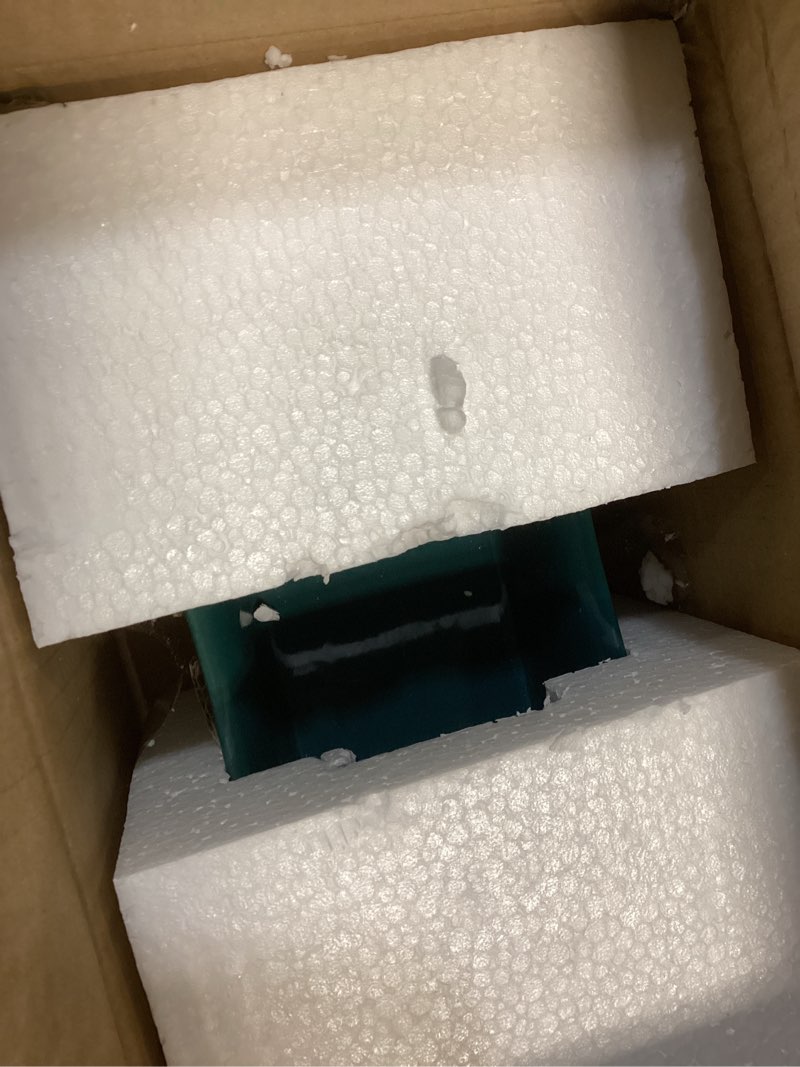 Condition photo showing Good Condition for Rachael Ray Solid Glaze Ceramics Au Gratin Bakeware/Baker Set, Rectangular, 2 Piece, Teal