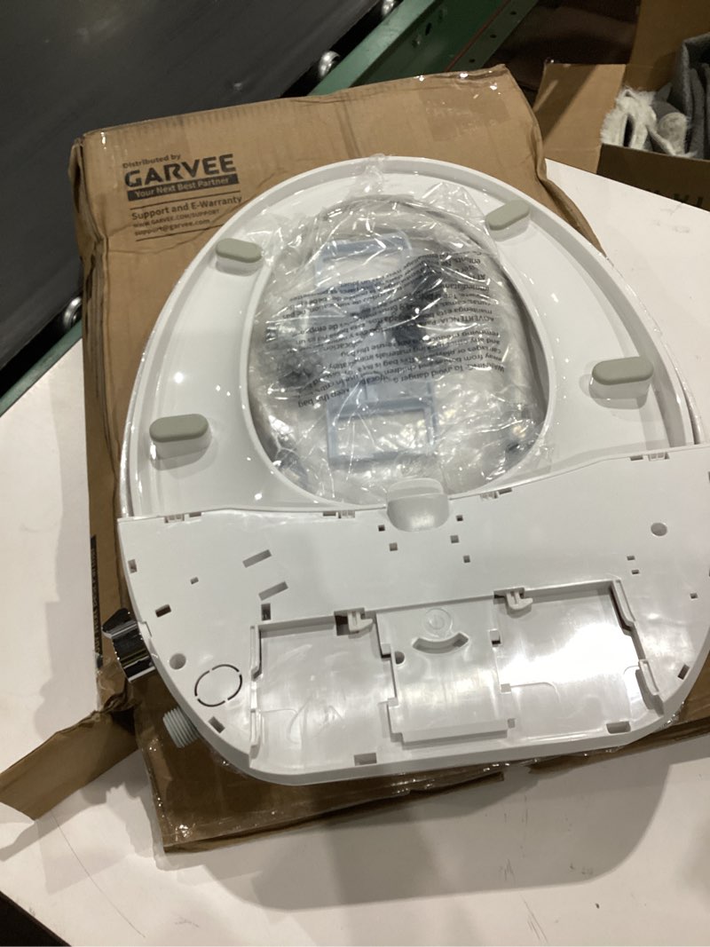 Condition photo showing Good Condition for garvee bidet seat, elongated toilet seat slow close, non-electric bidet with self cleaning dual nozzles, easy installation