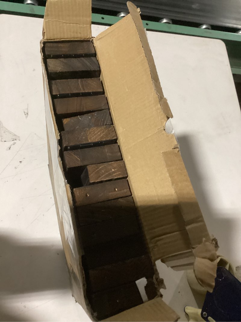 Condition photo showing Good Condition for Blanket Ladder for the Living Room 6-Tier, Wooden Decorative Quilt Holder for Bed room, Wall-Leaning Towel Rack for Bathroom?Rustic Farmhouse Ladders for Display. (Dark Brown)