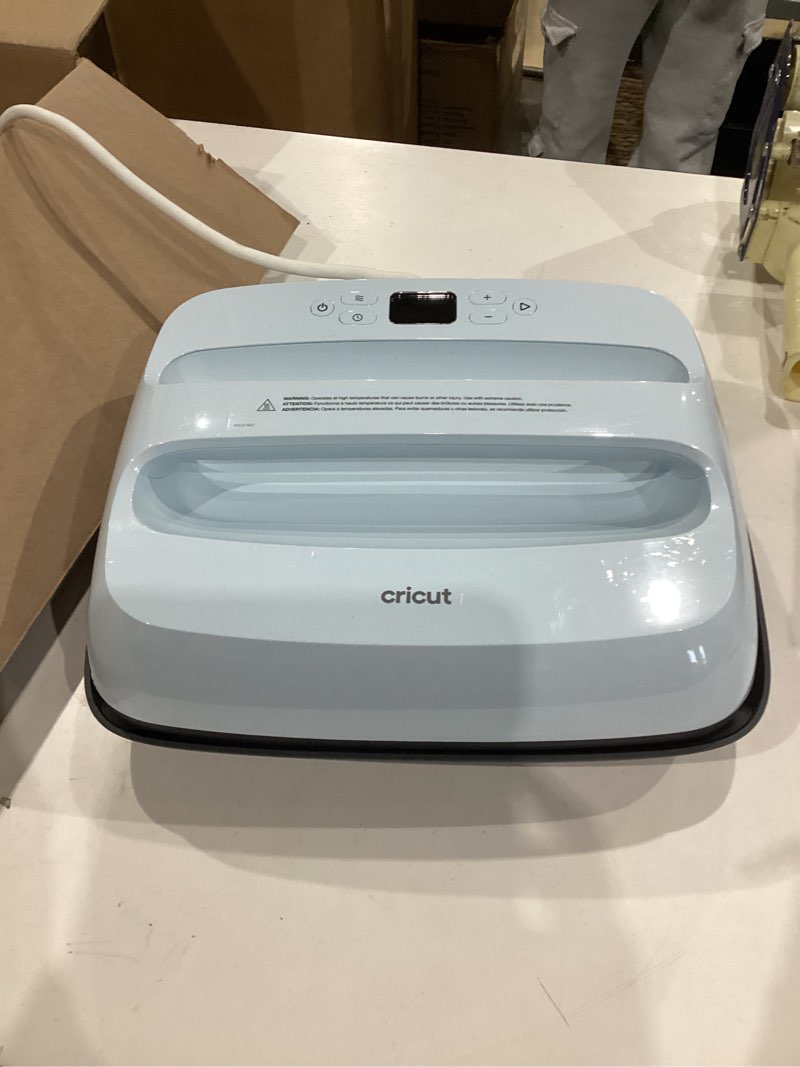 Condition photo showing Good Condition for cricut easypress 3 smart heat press machine with built-in bluetooth for t-shirts, pillows, tote bags & more, advanced ceramic-coated heat plate with precise temperature control (12 in x 10 in)