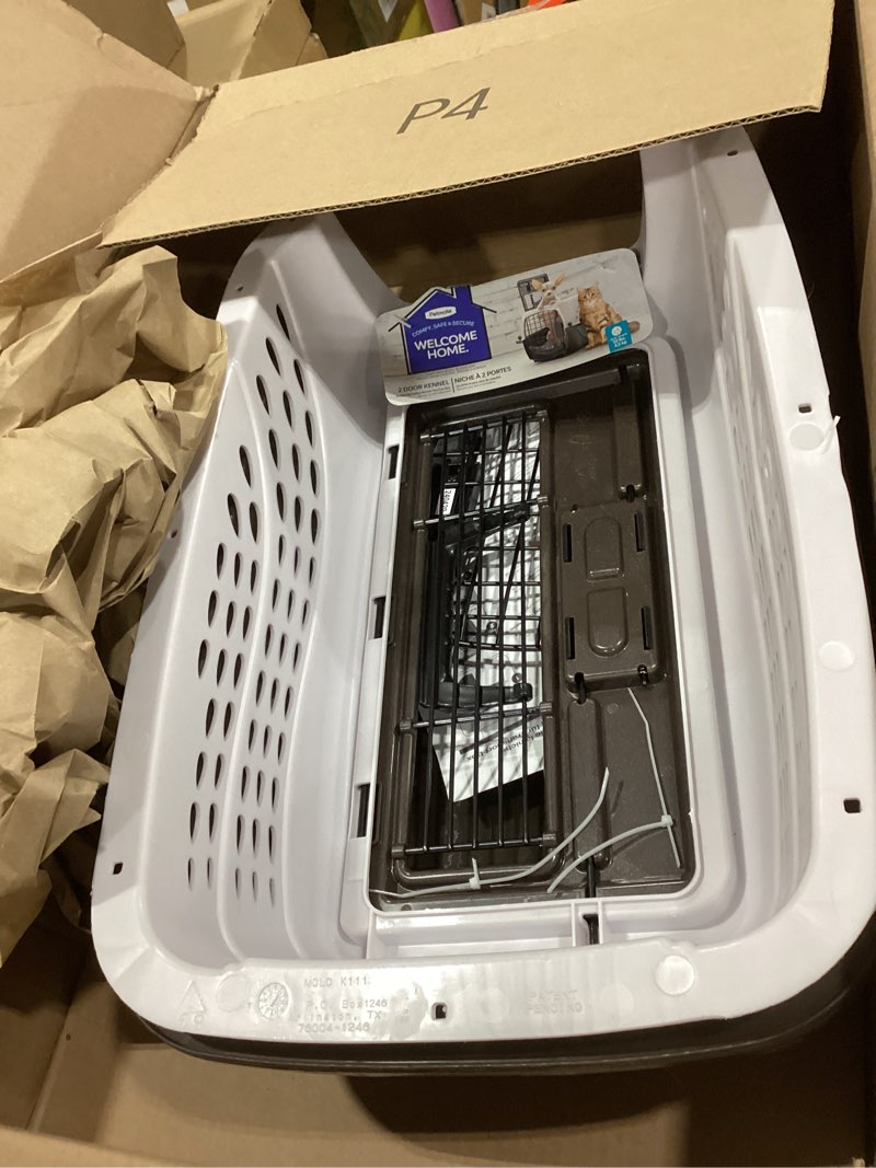    2 door  kennel