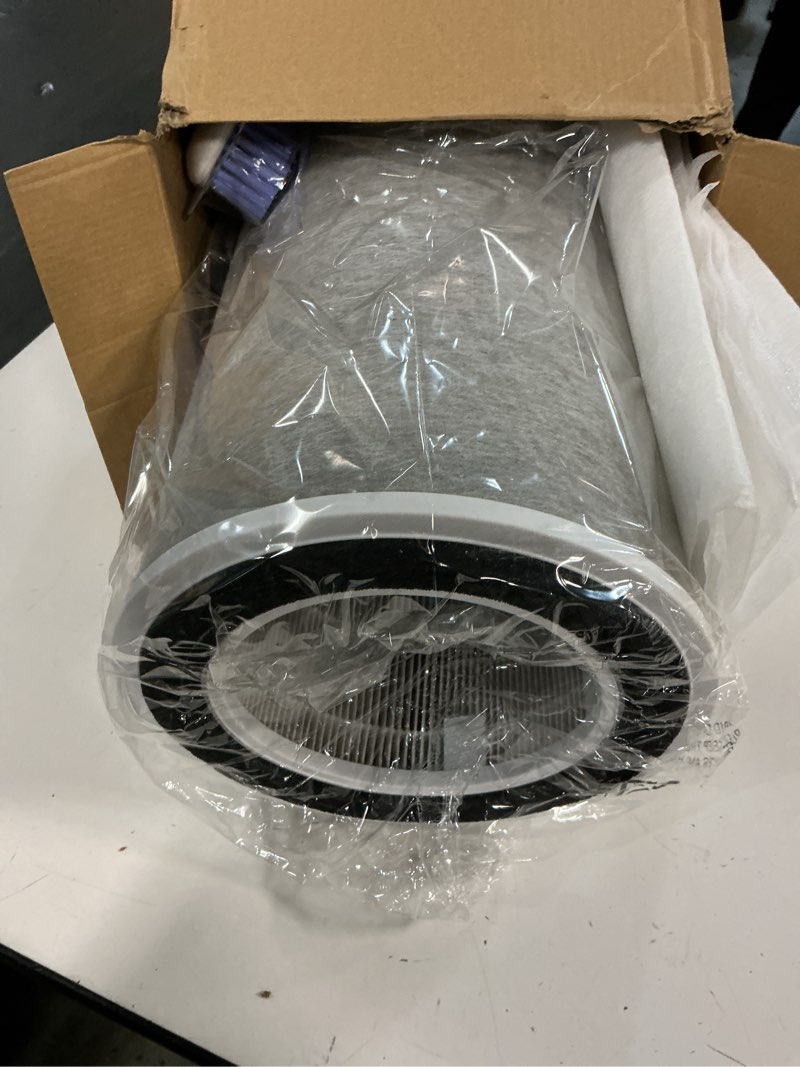 Condition photo showing Good Condition for Leemone True HEPA HP201 HP202 Filter Replacement for Shark HP200 Series & HC501 HC502 UA205 Air Puri-fier MAX,3-in-1 H13 Grade Filter, Part # HE2FKBAS, HE2FKBASMB 201[1pack]