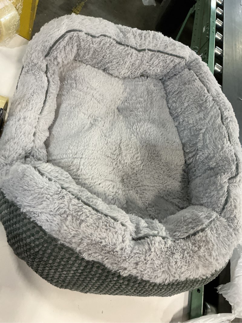 Condition photo showing Good Condition for INVENHO Medium Dog Beds for Medium Dogs Washable, Rectangle Dog Bed Medium Size Dog, Orthopedic Dog Bed, Warming Soft Calming Sleeping Puppy Bed Durable Pet Bed with Anti-Slip Bottom M(30"x24"x9") M (30"x24"x9") Grey