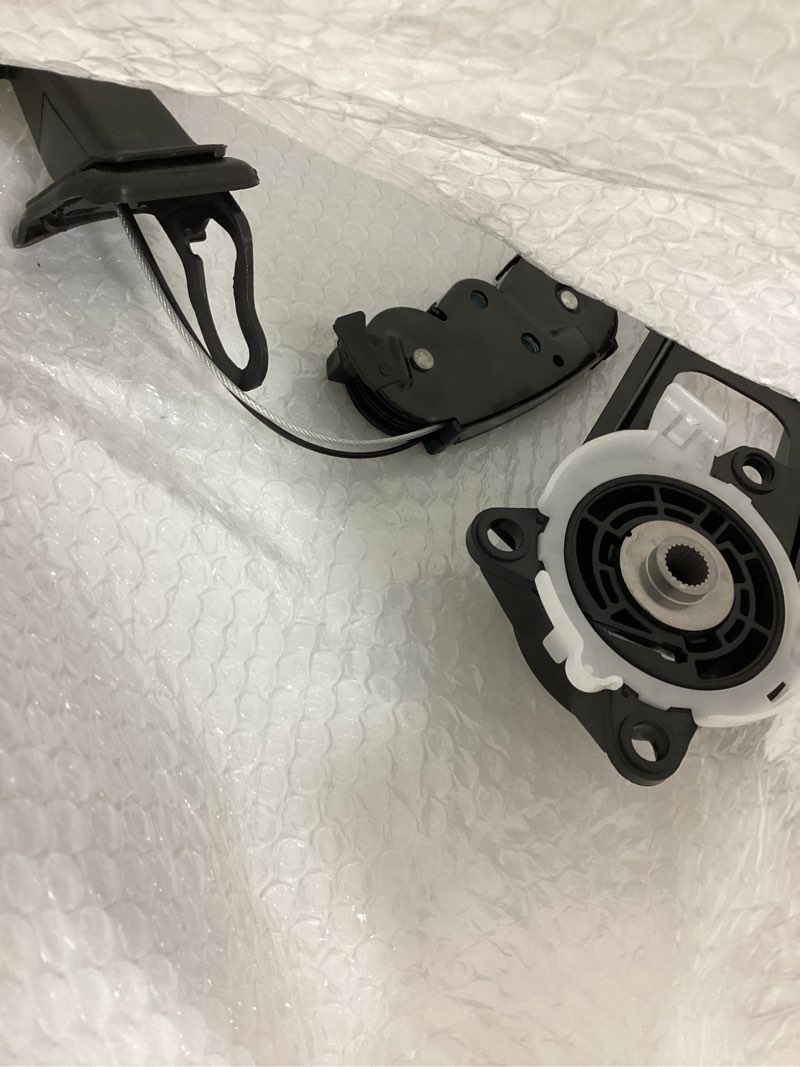 Condition photo showing Good Condition for Slide Door Handle MOTOKU Pair White Rear Sliding Door Handle For