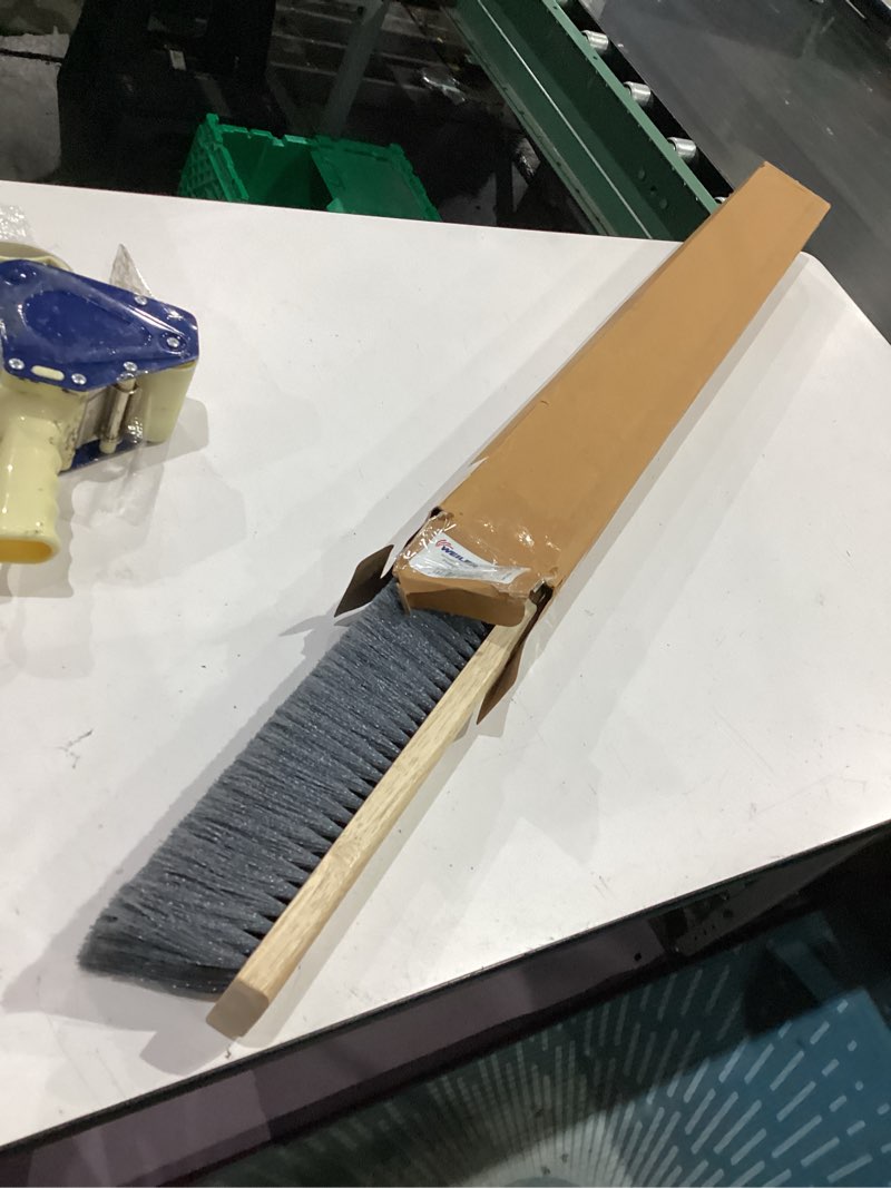 Condition photo showing Good Condition for weiler 42098 36" fine sweep floor brush, flagged silver polystyrene fill, includes brace 36" polystyrene