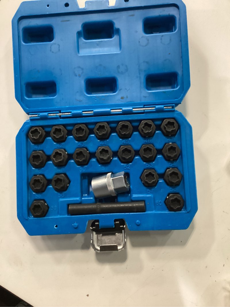 Condition photo showing Good Condition for  22-piece anti-theft wheel locking nut key set