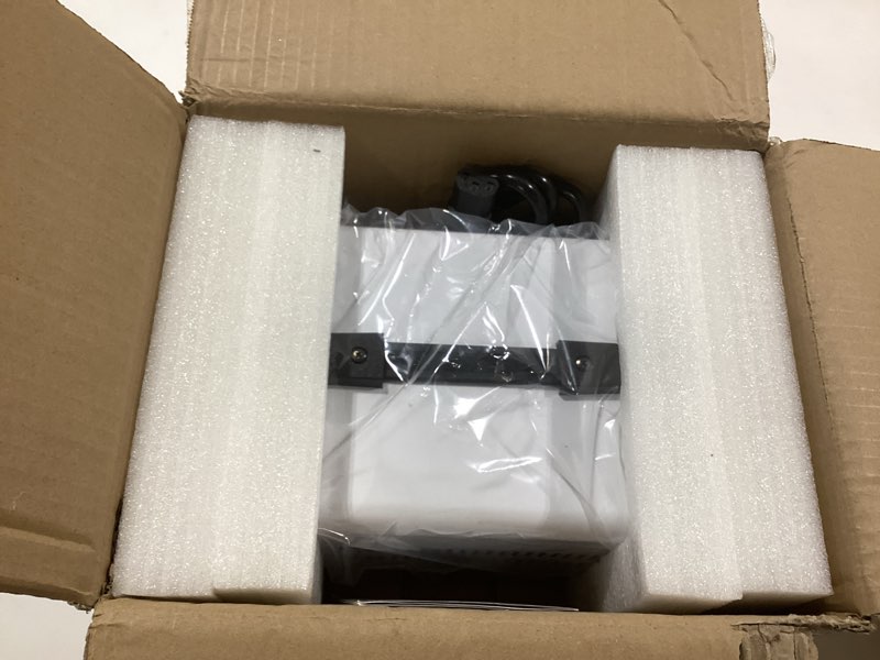 https://lotting-media.assets.bidfta.com/lotting_9eb1ff76-71dc-4827-b069-02cd6b09591b