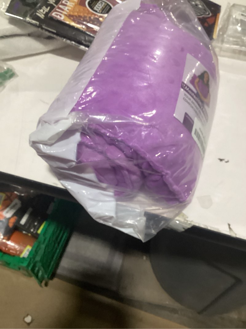 Condition photo showing New/Like New for zomaple post mastectomy pillow post surgery – post-op essentials, breast augmentation/reduction & mastectomy recovery supplies – washable cover for comfort & support pillow only lavender